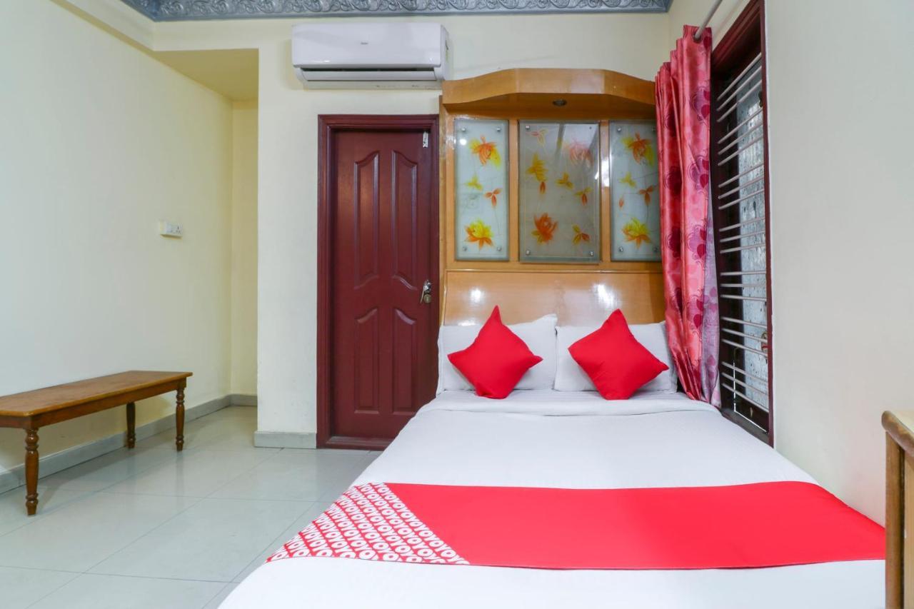 Oyo 71675 New Aishwarya Comforts Otel Bangalore Dış mekan fotoğraf